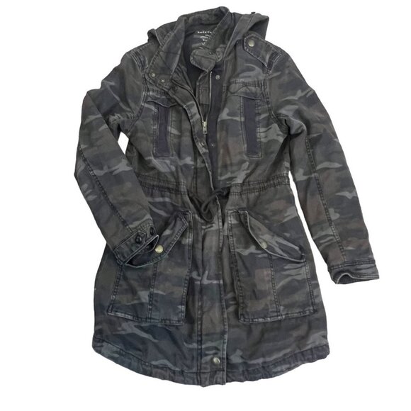 American Eagle Boho Distressed Camo Jacket XS - Picture 5 of 12